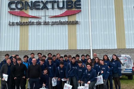 visita-tecnica-de-estudiantes-de-la-escuela-philips-a-nuestra-planta
